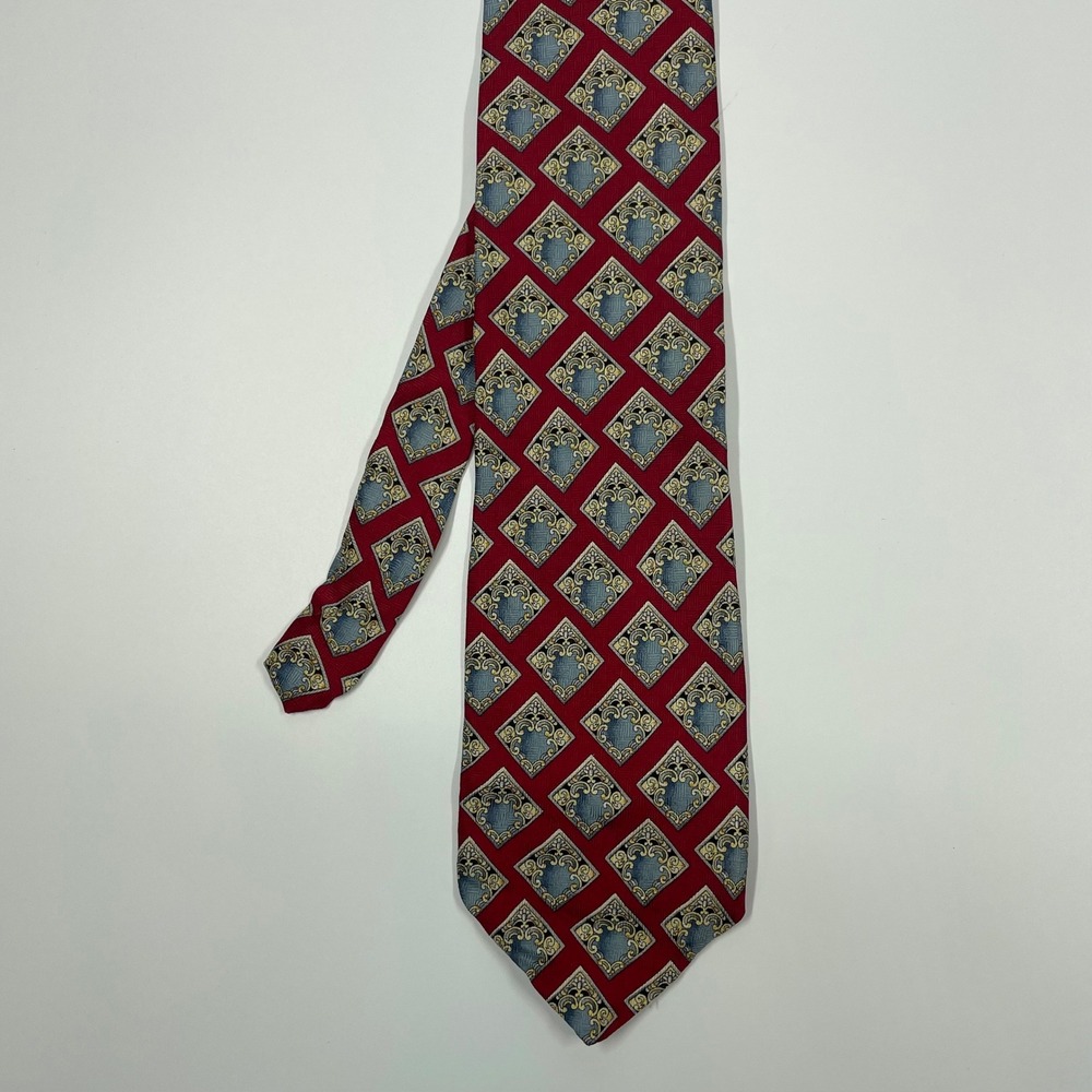 Tom James Red Geometric Medallion Silk Necktie Mens OS